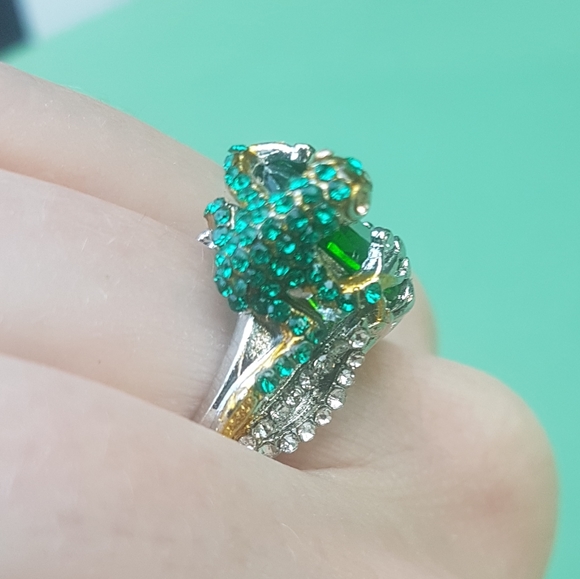 🐸💍 Frog Gem Silver Cocktail Ring - Picture 4 of 8